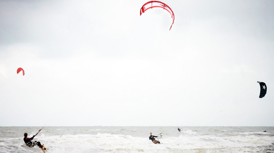 Kitesurfer in Knokke-Heist @Westtoer